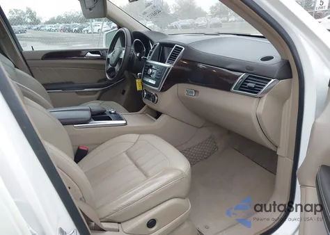 2014 Mercedes-Benz Gl 450 4Matic z USA, uszkodzony, nr VIN 4JGDF7CEXEA275730